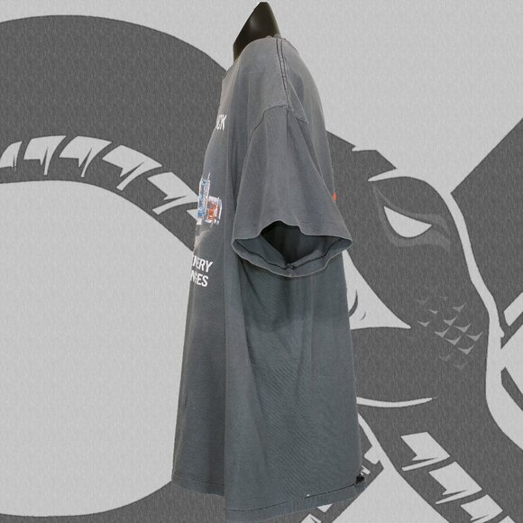 Vintage 3D Emblem T-Shirt Truckers Only Men's XXL Flying J Truck Stop - Picture 4 of 5